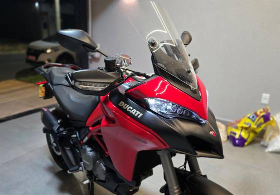 DUCATI MULTISTRADA 950 S DUCATI MULTISTRADA 950 S